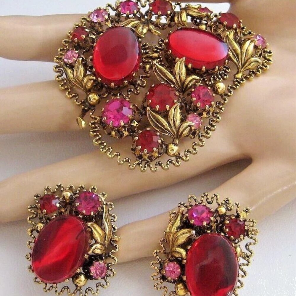 Austria Brooch Earrings red cabochon & rhinestones Set